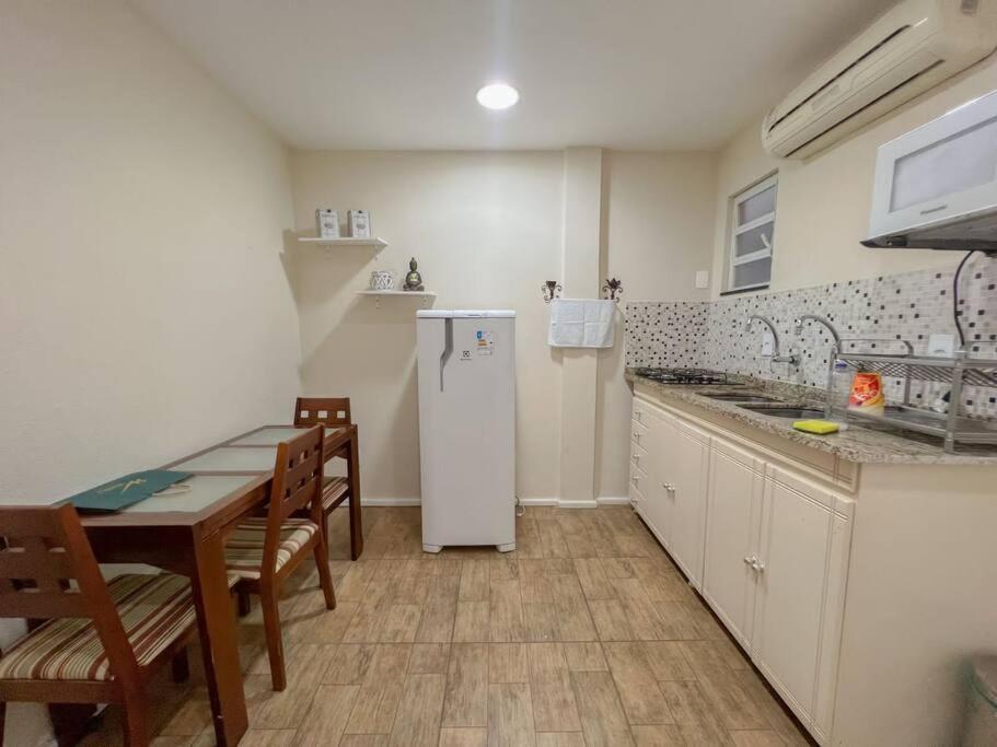 Apto Em Copacabana Lindo E Bem Localizado Apartamento Río de Janeiro Exterior foto
